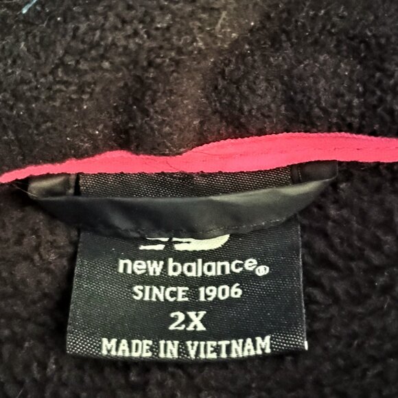 EUC: New Balance Sze. 2X Black Pink Quilted Full Zipped Fleece Jacket - Picture 3 of 6